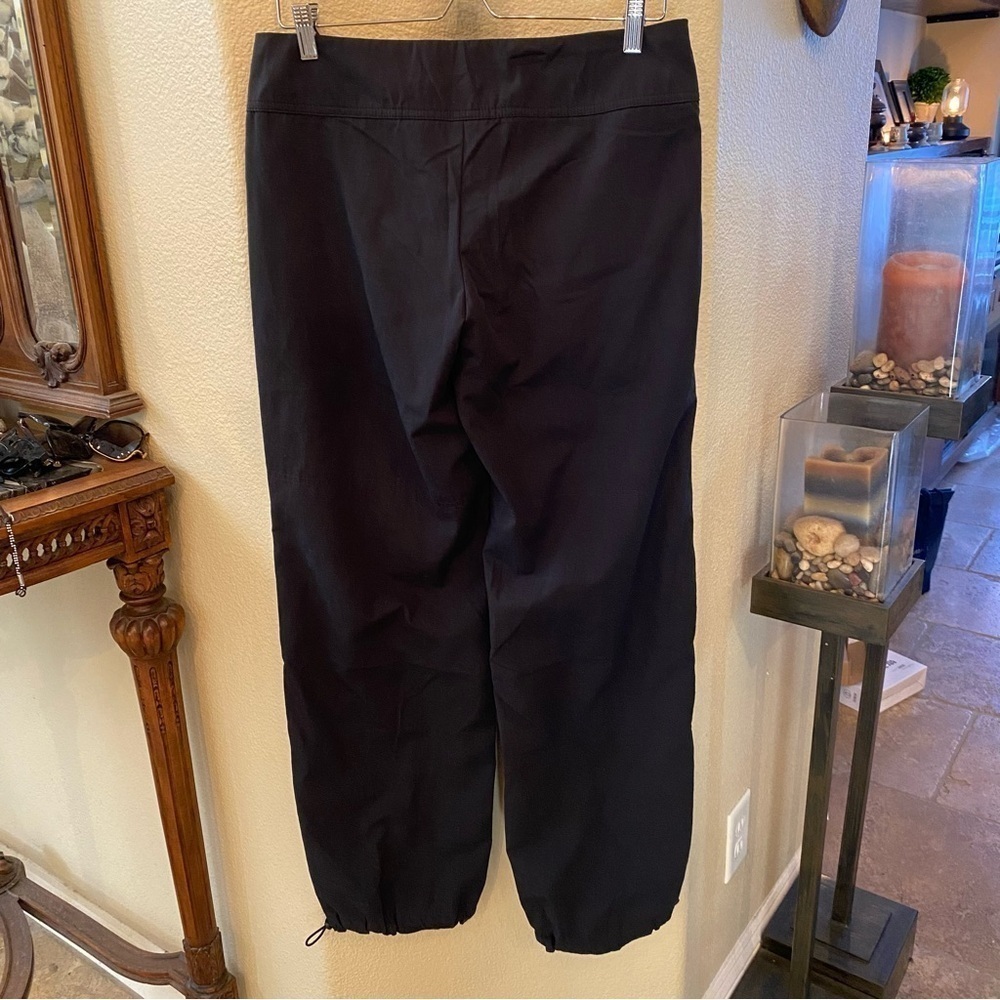 NWT~NIKE Sportswear Women Black Drawstring Hem Pants Size Medium - Picture 5 of 8